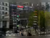 Hang Seng Index Climbs 0.68% at Open Amid Market Optimism