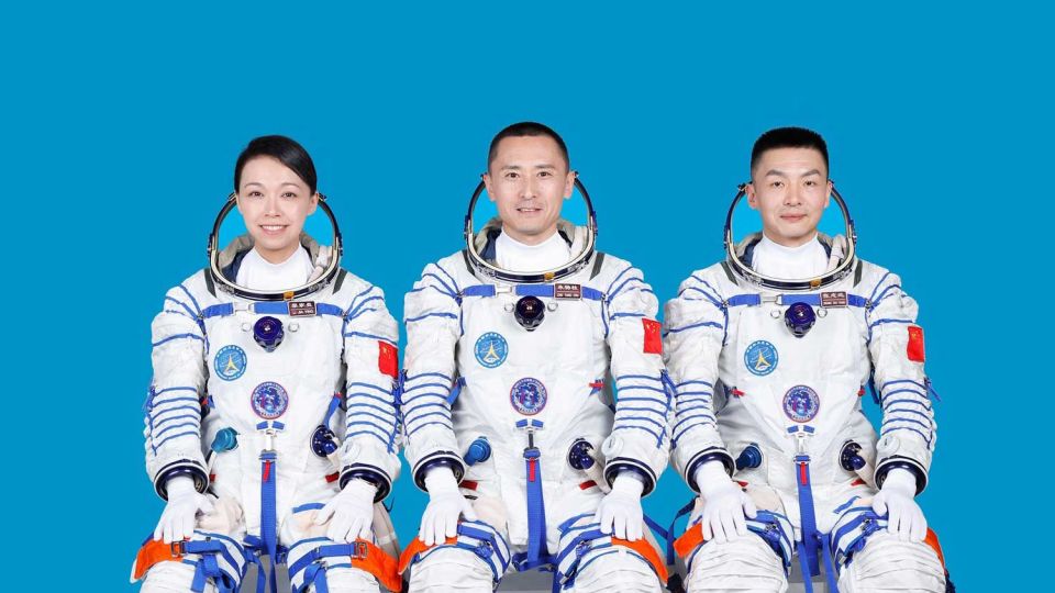 Hong Kong astronaut mission joins Shenzhou XXIII go Hong Kong astronaut mission joins Shenzhou XXIII go