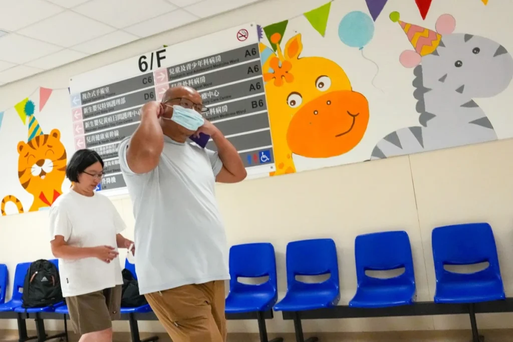 Hong Kong custody case baby hospitalized Hong Kong custody case baby hospitalized