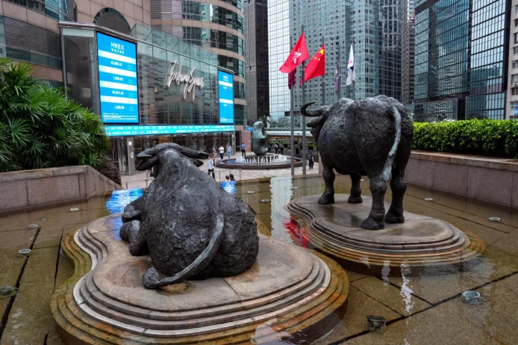Hong Kong AI Stocks Face Selling Pressure Hong Kong AI Stocks Face Selling Pressure