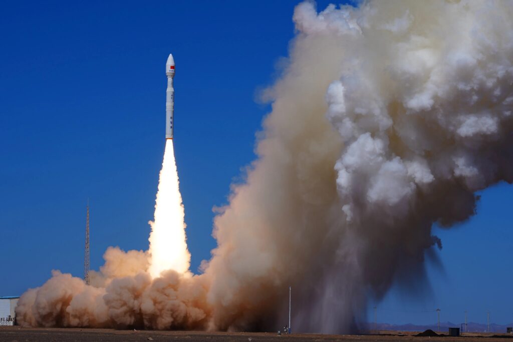 China Radio Tracking Satellites Enter Orbit China Radio Tracking Satellites Enter Orbit