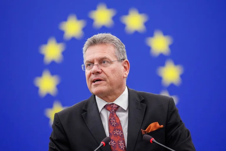 EU China Trade Talks Focus on Growing Imbalance EU China Trade Talks Focus on Growing Imbalance