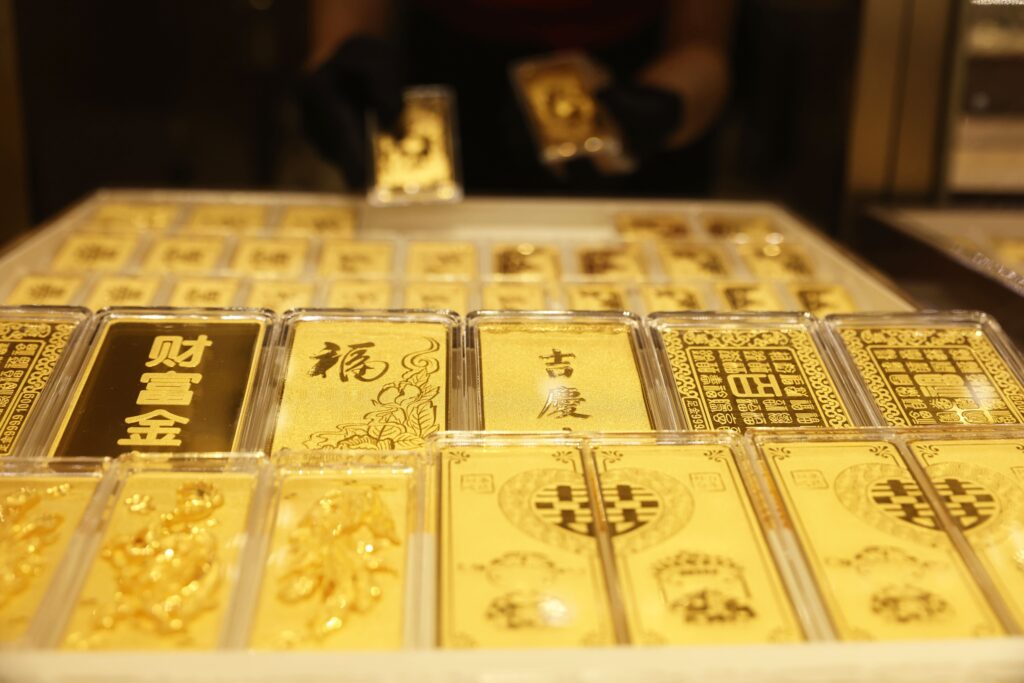 China Gold Buying Hits Record Import Levels China Gold Buying Hits Record Import Levels