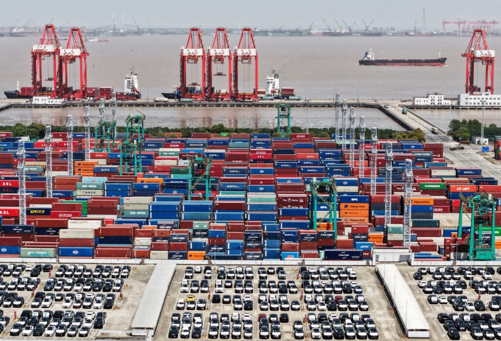 China Growth Set to Rise as Exports Surge China Growth Set to Rise as Exports Surge